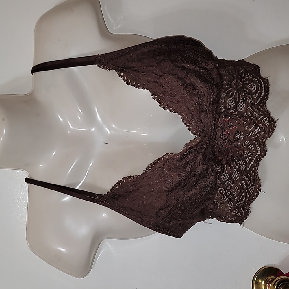 Lucky Brand strappy bralette brown crotchet floral pattern